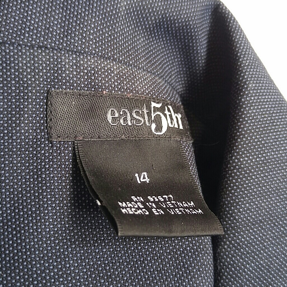 Blazer - Picture 5 of 6